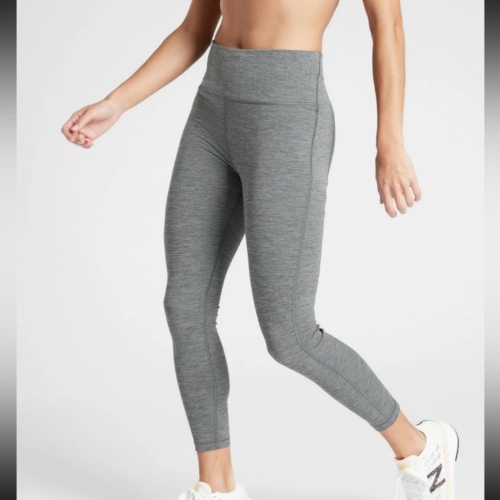 Athleta Gray Ultimate Stash Pocket 7/8 Tight Leggings